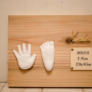 生後1ヶ月のお子様／手形足形アート