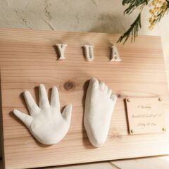 １歳のお子様／立体手形足形アート
