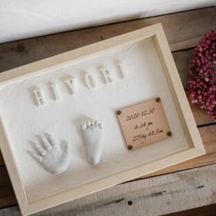 生後１ヵ月お子様／手形足形アート