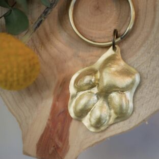製作事例〜チワワ肉球キーホルダー