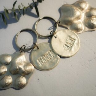 製作事例〜わんちゃん肉球キーホルダー